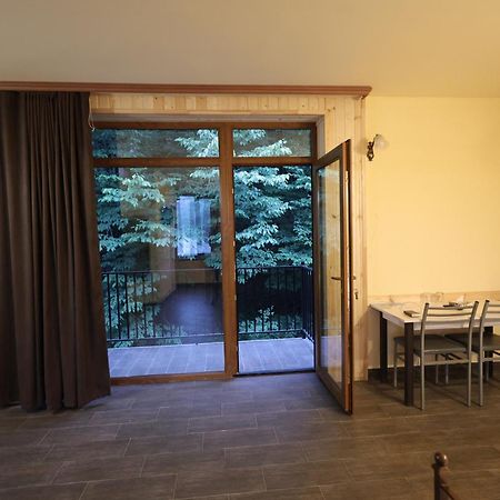 Yeghevnut Hotel ゴリス エクステリア 写真
