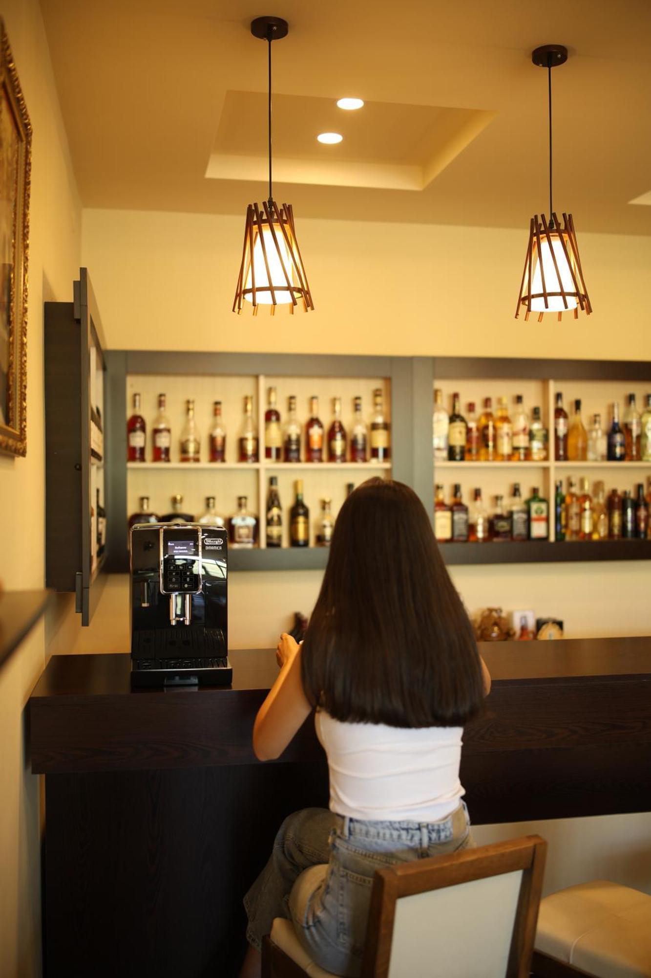 Yeghevnut Hotel ゴリス エクステリア 写真