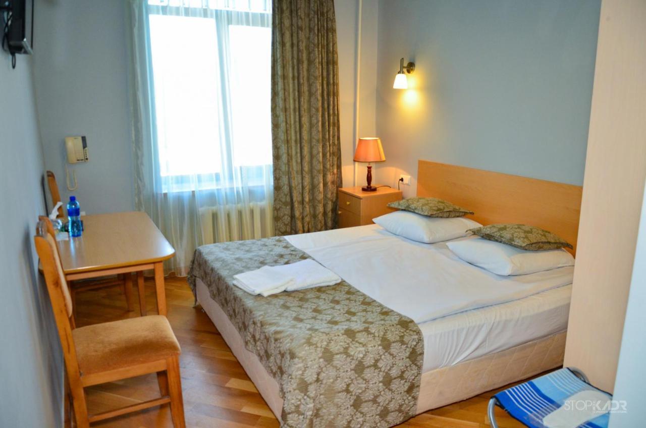 Yeghevnut Hotel ゴリス エクステリア 写真